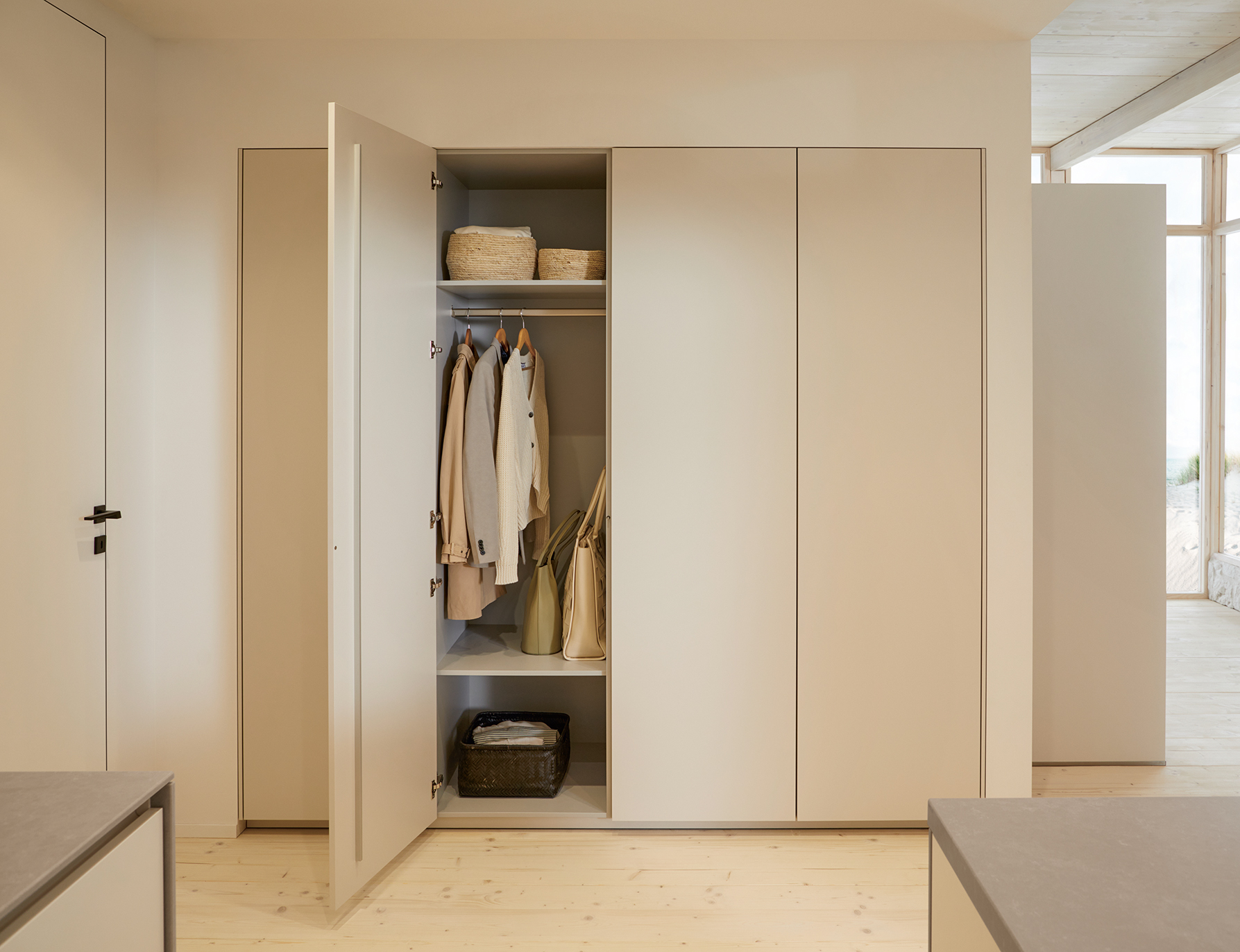 Wardrobes & Dressing Rooms
